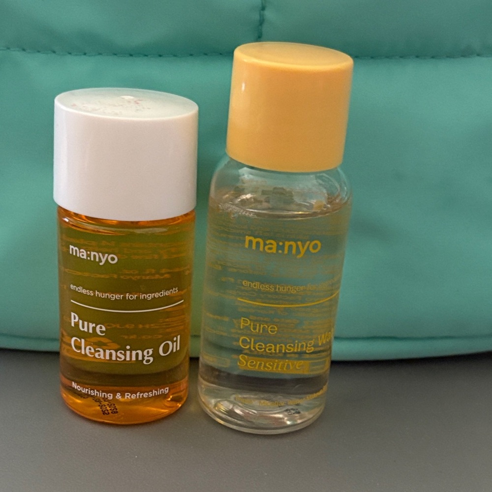 Ma:nyo Pure Cleansing Oil and Water Set